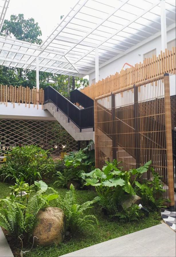 โฮเทล โคโว Hotel เอลนิโด ภายนอก รูปภาพ