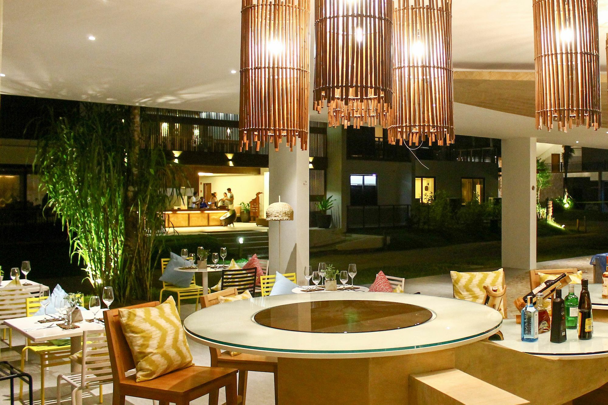 โฮเทล โคโว Hotel เอลนิโด ภายนอก รูปภาพ